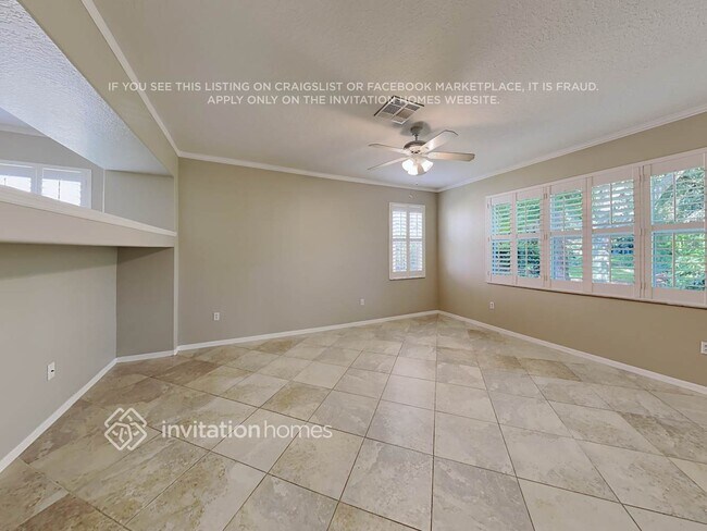 Building Photo - 2331 Silvermoss Dr