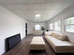 Foto principal - 115 N Cherry St