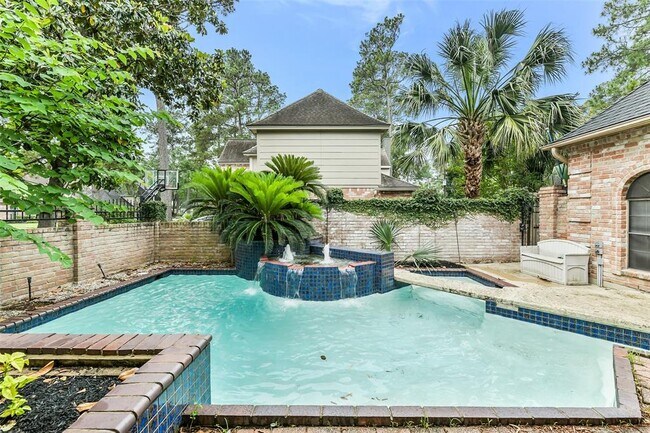 Building Photo - 16019 Stratton Park Dr