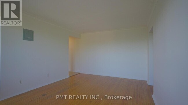 Photo du bâtiment - 137 Brookhaven Dr