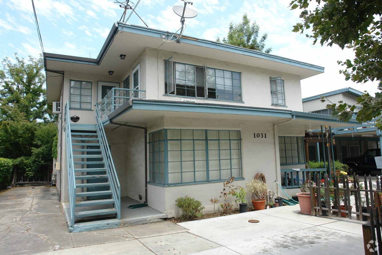 Foto del edificio - 1021-1031 Vermont St
