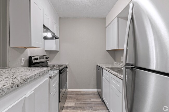 Magnolia Garden Apartments Kitchen - Magnolia Garden