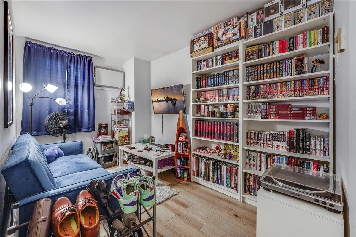 Foto principal - 129 Franklin St