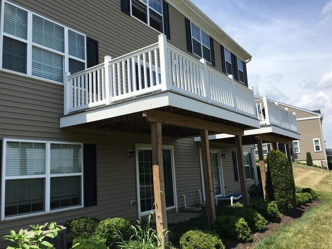 Foto del edificio - 6019 Valley Forge Dr