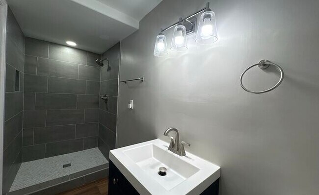 Foto del edificio - 1348 41st Street Ensley