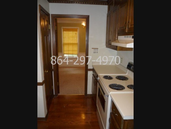 Building Photo - 119 Wood Creek Rd