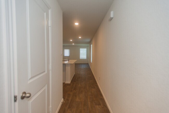 Building Photo - 12533 Spoor Valley