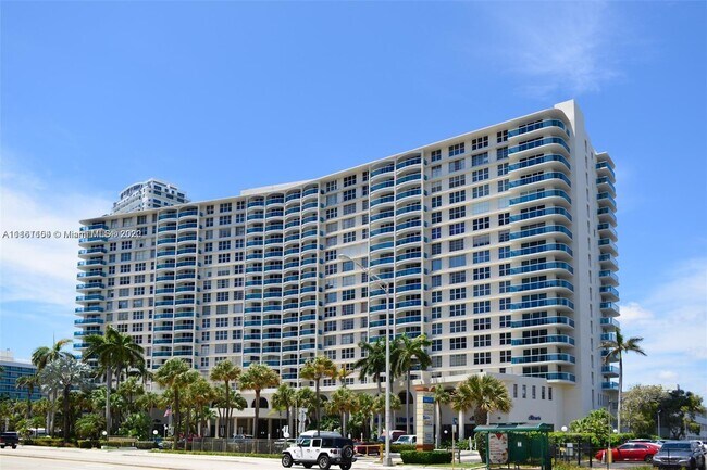 Building Photo - 3800 S Ocean Dr