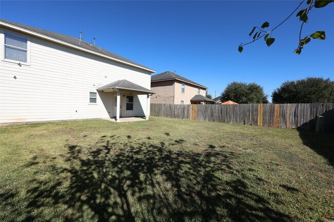 Foto del edificio - 1007 Harrisburg Ct