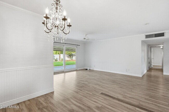 Building Photo - 4702 N 30th Pl