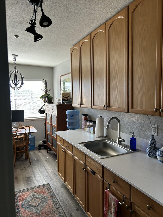 Imagen_20180701_114730 - 17709 Sunset Way