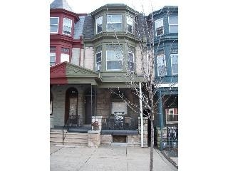 Primary Photo - 433 N 5th St