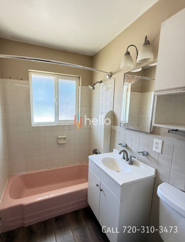 Photo - 5260 E Warren Ave Apartment