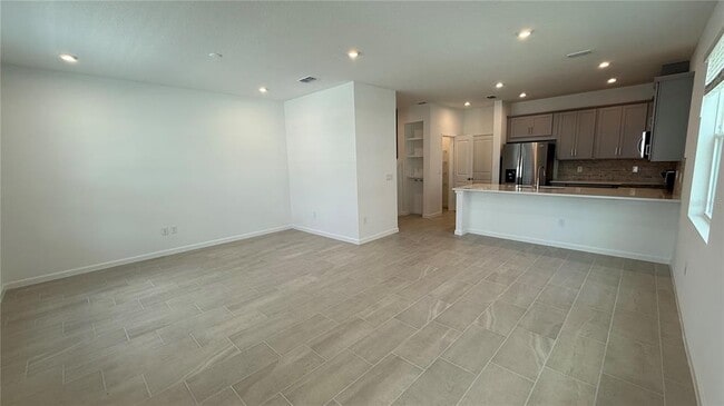 Building Photo - 1315 Tarflower Dr