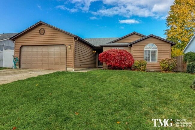 Charming Ranch in Desirable East County with Private Fenced Yard - Charming Ranch in Desirable East County with Private Fenced Yard House