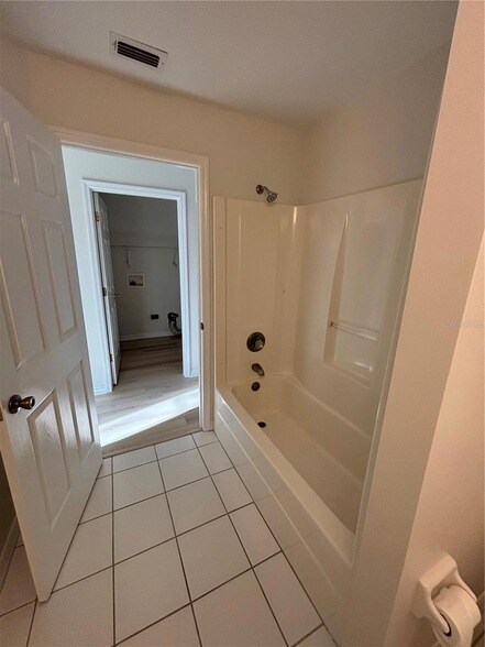 Foto del edificio - 91 Ryecliffe Dr