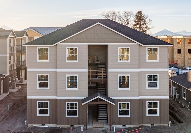 Interior Photo - Introducing Dry Canyon – Redmond’s newest ...