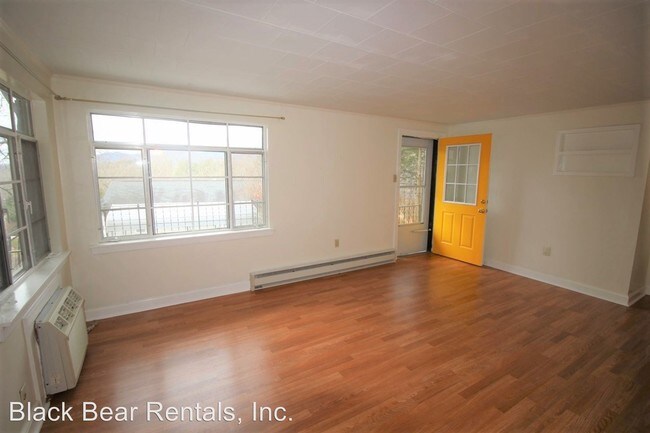 Foto del edificio - 2 br, 1 bath House - 10 Taft Street