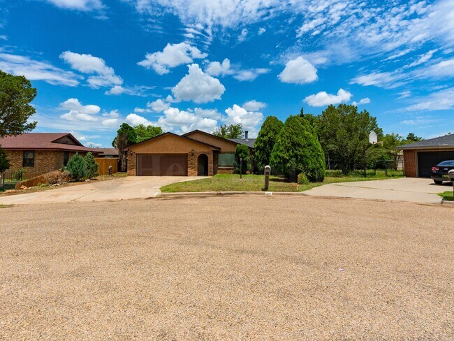 Foto del edificio - 1219 Gemini Cir