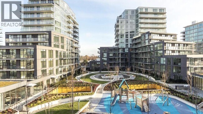 Photo du bâtiment - 6633-6633 Buswell St