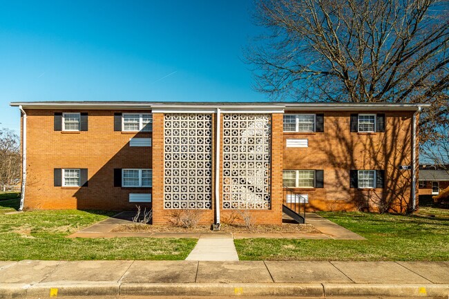 The Charleston Apartments WinstonSalem, NC