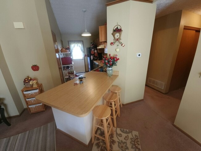 Building Photo - 6997 Wigwam Way
