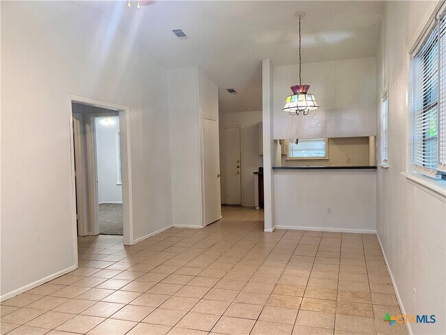 Foto del edificio - 614 Mill St