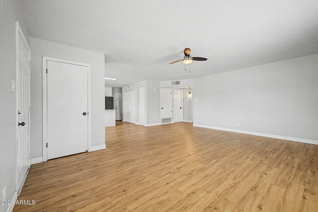 Foto del edificio - 5938 W Ocotillo Rd
