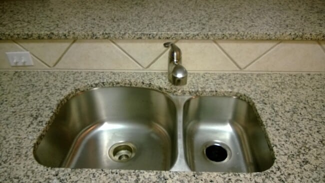 Countertopes granito - 6007 Lone Star Ct