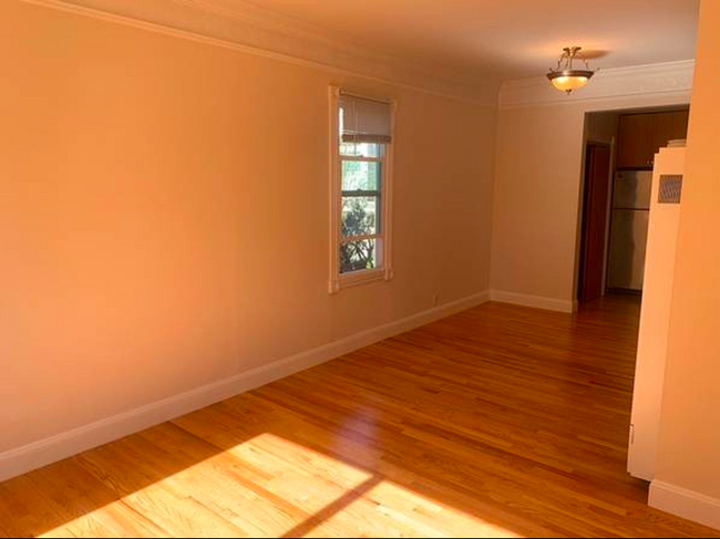 Foto del edificio - 3972 25th St