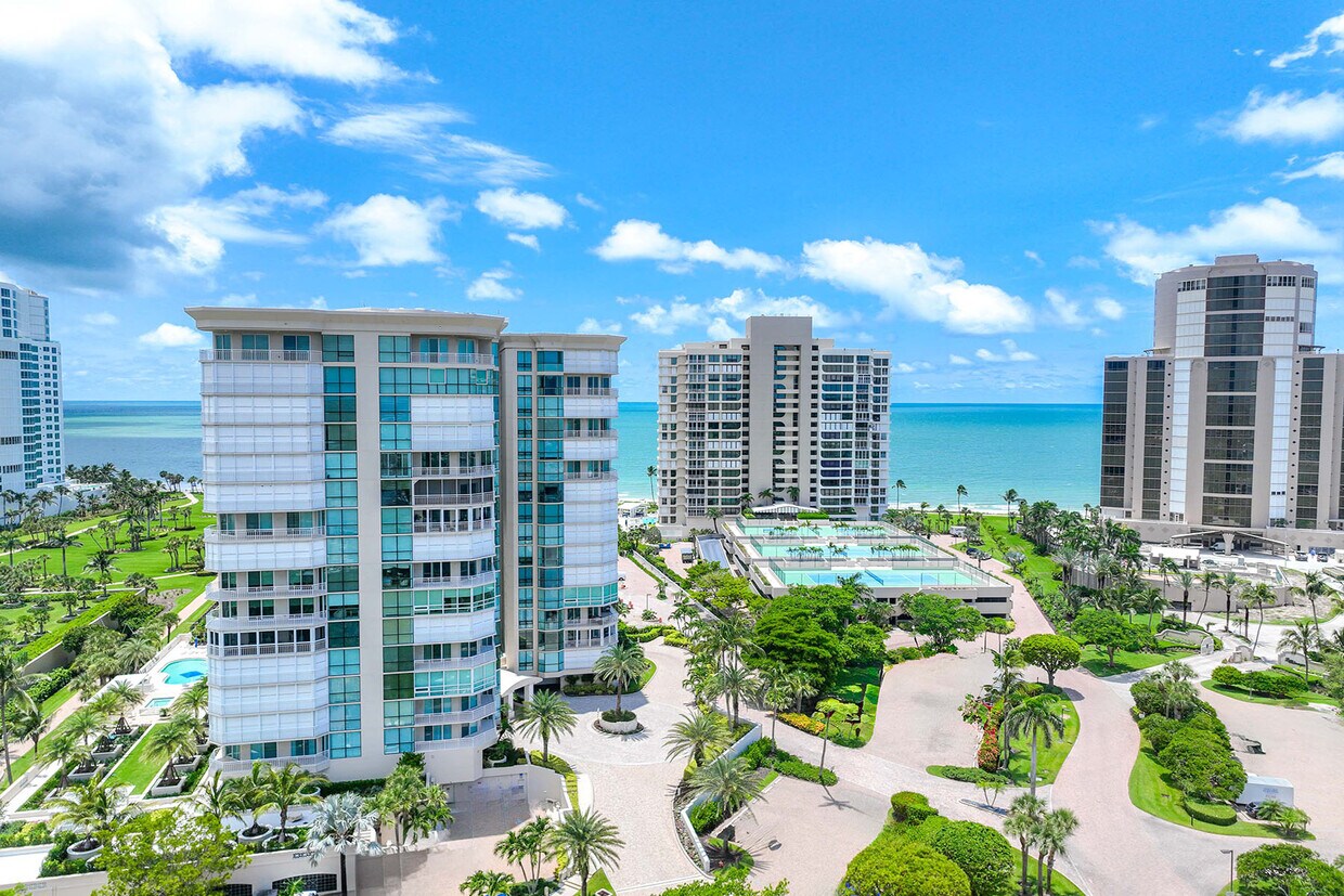 Foto principal - 4255 Gulf Shore Blvd N