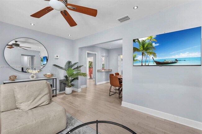 Foto del edificio - 3671 SW 19th St