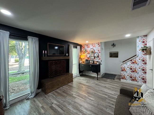Building Photo - 3516 Gold Creek Ln