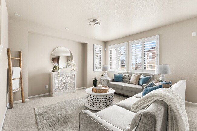 Building Photo - 17187 E Cedar Gulch Dr