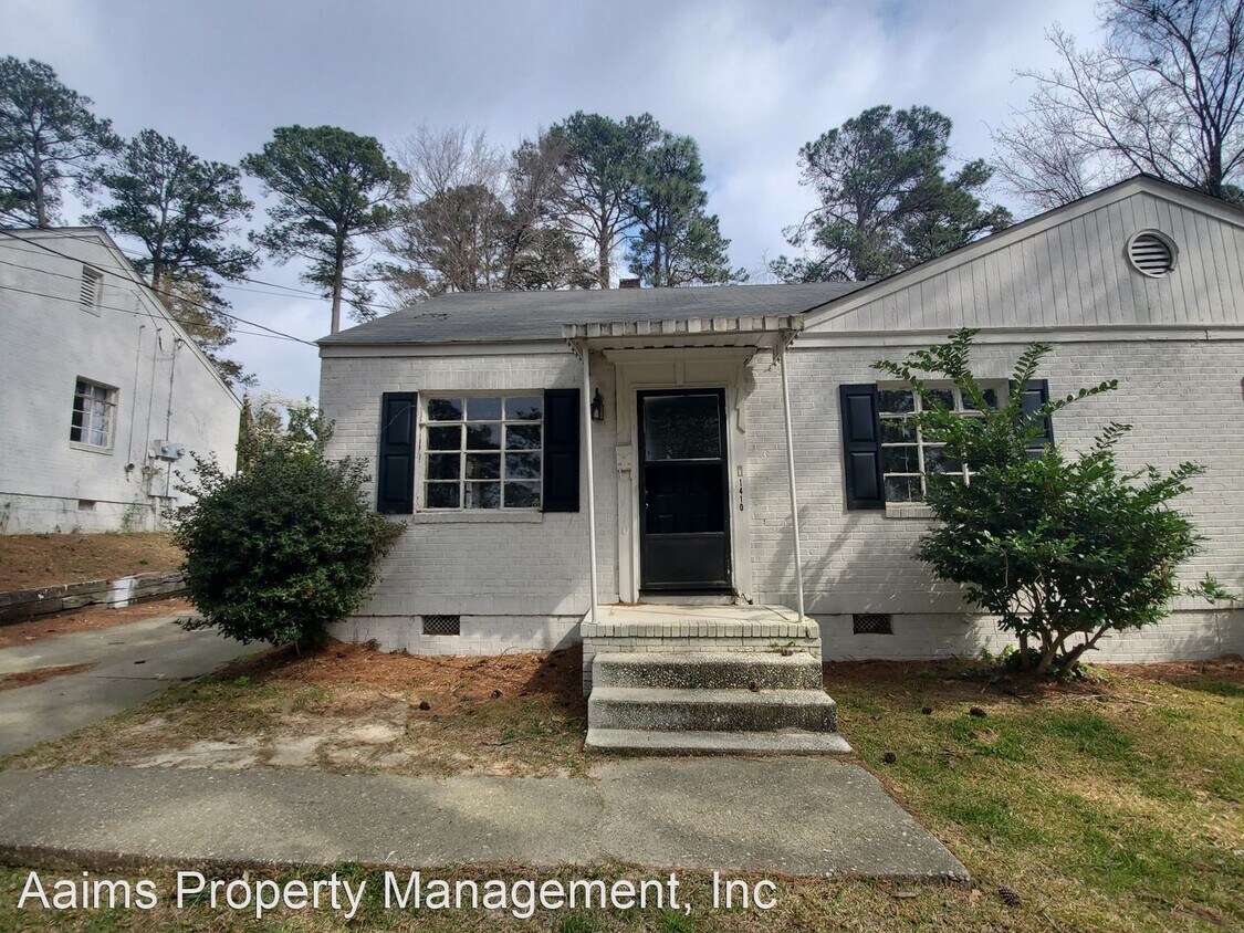 Foto principal - 2 br, 1 bath House - 1410 Briarcliff Drive