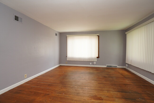 Building Photo - 1141 O'Brien