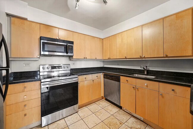 Foto del edificio - 155 N Harbor Dr