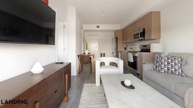 Foto del edificio - 1025 E 25th St