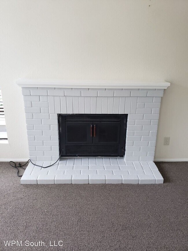 Foto del edificio - 2 br, 2 bath House - 15160 Sunwood Blvd #SS22