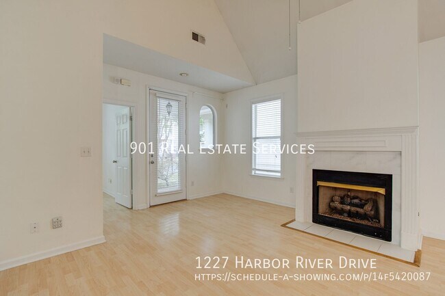 Building Photo - 1227 Harbor River Dr