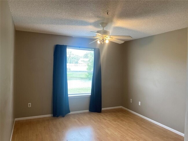 Building Photo - 140 Reserve Cir