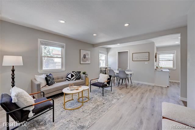 Foto del edificio - 3 br, 2 bath House - 9380 i Anderson Street