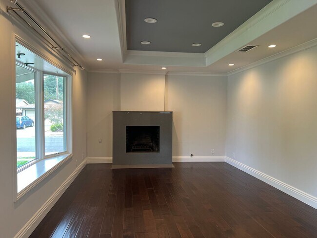 Foto del edificio - 3 bed/2 bath Jose Home Near HW 85 at Almad...