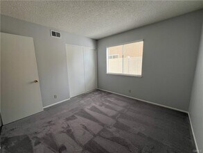 Building Photo - 44017 Kirkland Ave