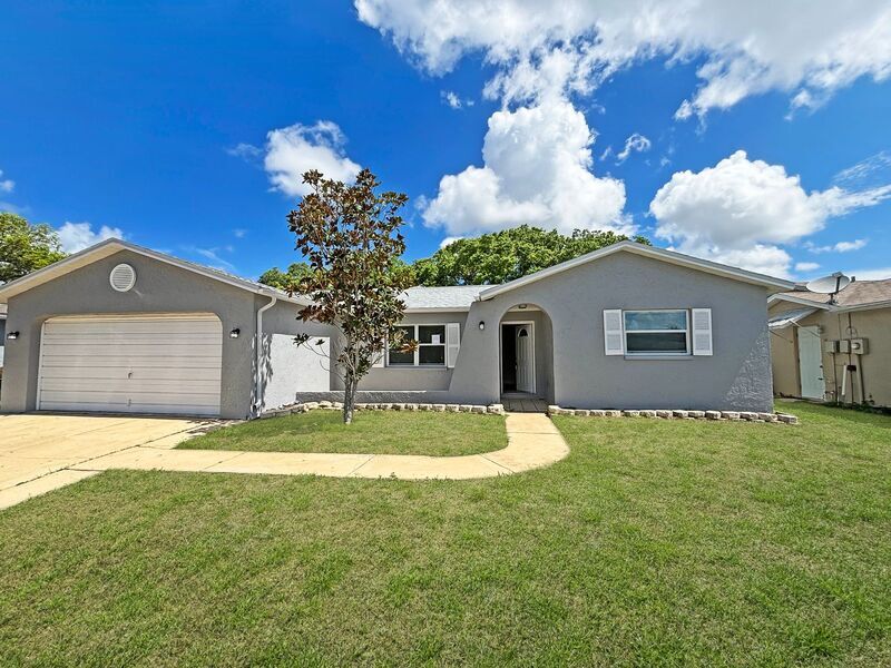Primary Photo - 7525 Culberson Dr