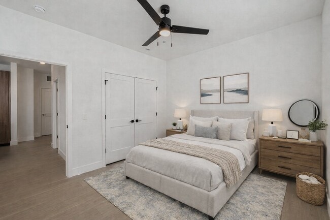 Building Photo - Strait & Nelson