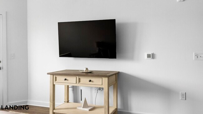 Foto del edificio - 2110 Birkhall St