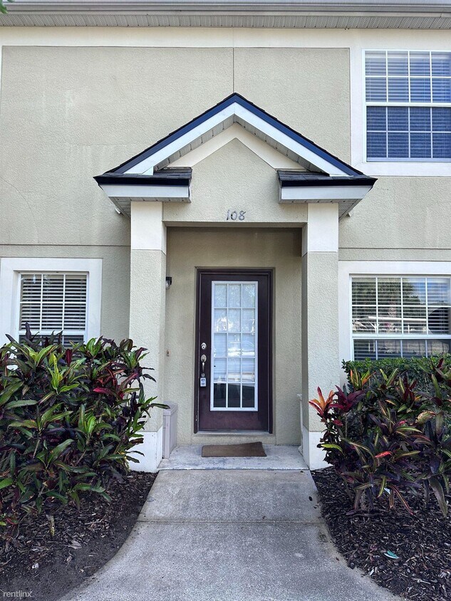 108 Giovanni Cove, Sanford, FL 32773 Townhome Rentals in Sanford FL