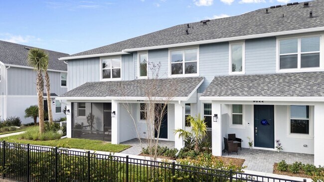 Foto del edificio - 4616 Longwood Lake Sq