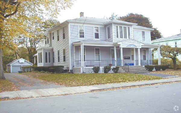 Primary Photo - 15 Alexander St